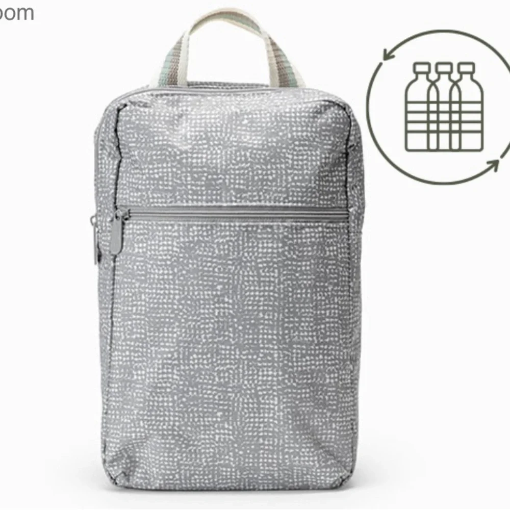 Modern Toiletry Bag Textured Grey